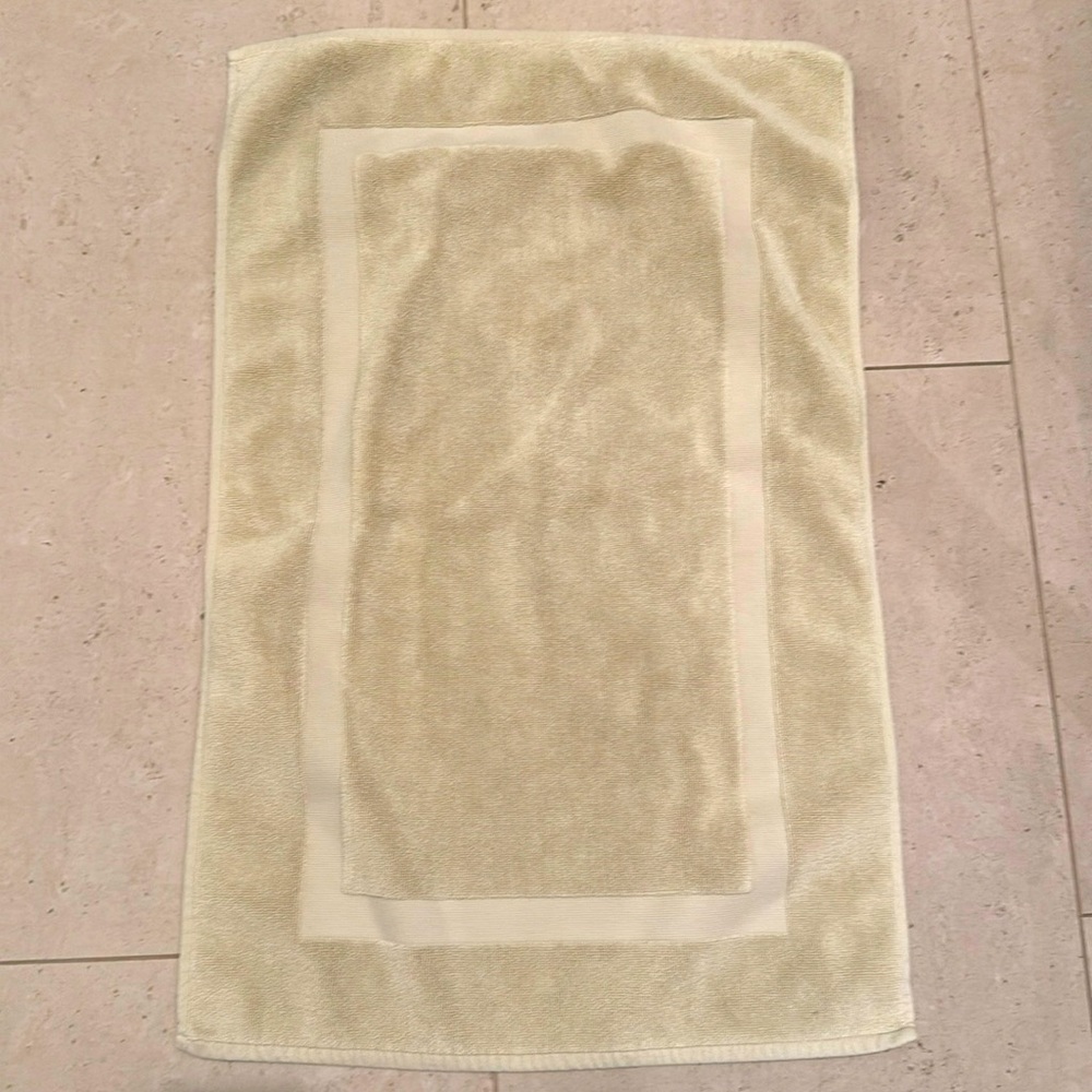 Restoration Hardware bath mat